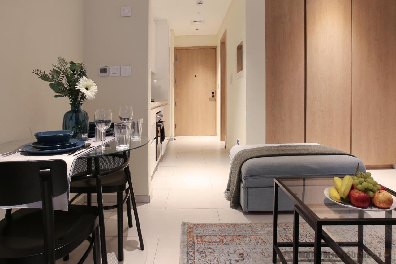 Luxury Studios With Burj Khalifa Or Canal View In Downtown - Marquise Square Tower Dubaj Zewnętrze zdjęcie