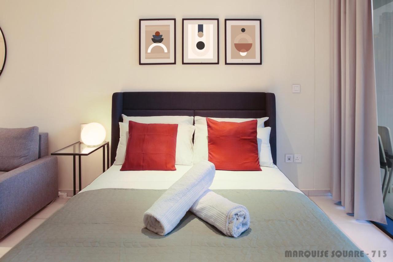 Luxury Studios With Burj Khalifa Or Canal View In Downtown - Marquise Square Tower Dubaj Zewnętrze zdjęcie