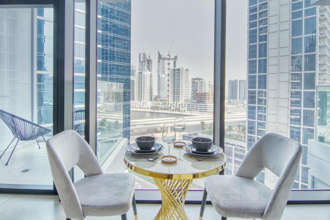 Luxury Studios With Burj Khalifa Or Canal View In Downtown - Marquise Square Tower Dubaj Zewnętrze zdjęcie