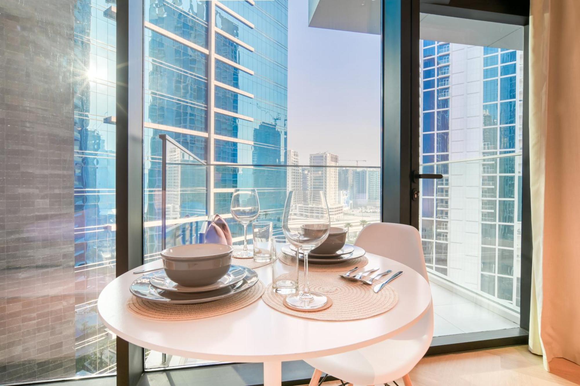 Luxury Studios With Burj Khalifa Or Canal View In Downtown - Marquise Square Tower Dubaj Zewnętrze zdjęcie