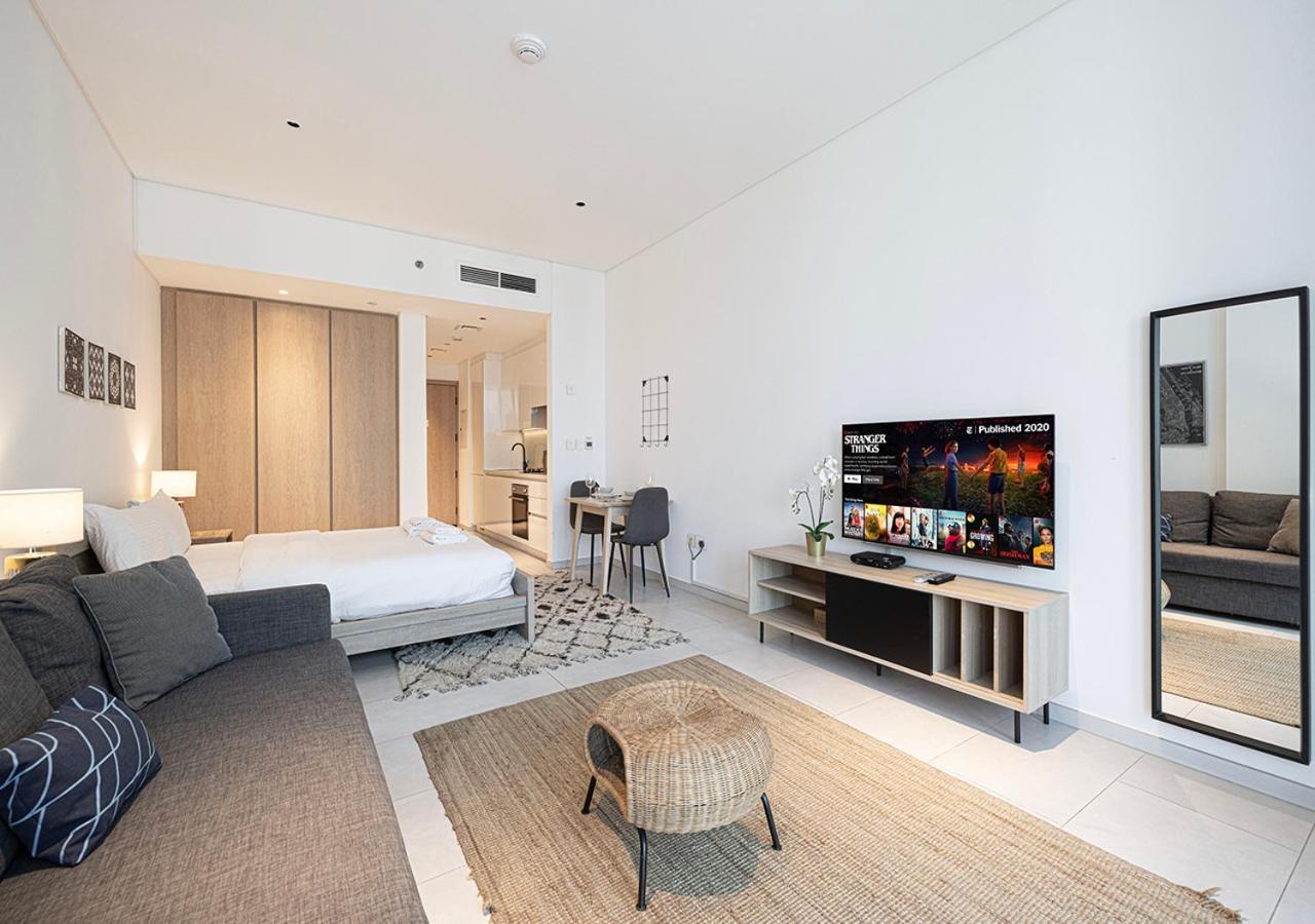 Luxury Studios With Burj Khalifa Or Canal View In Downtown - Marquise Square Tower Dubaj Pokój zdjęcie